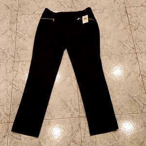 NWT Calvin Klein Ladies Black Pants-Size 4